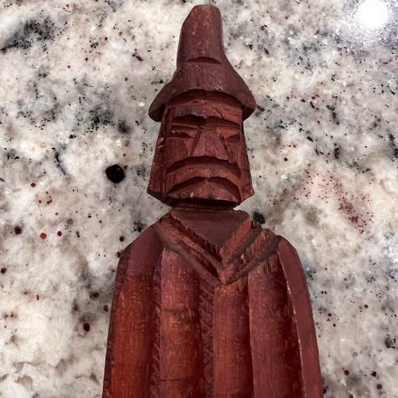 Hand Carved Gaucho Wood Sculpture from Australia - 9in tall - Picture 2 of 9
